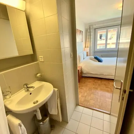 Apartment Near The And Center ! *